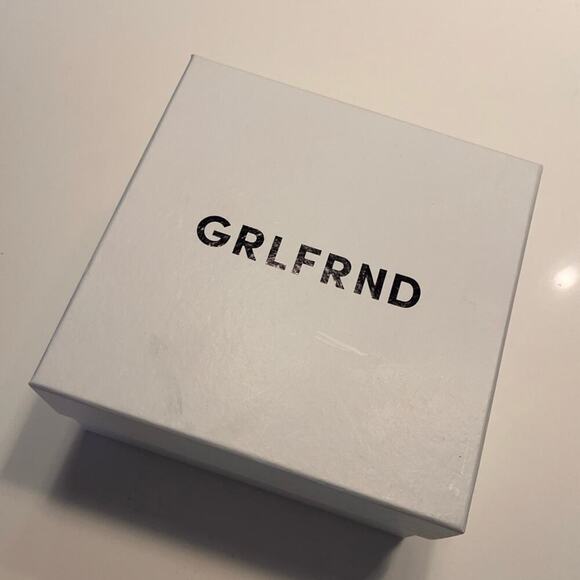 GRLFRND Genuine Leather Black Belt “Girls” Size Small NWT